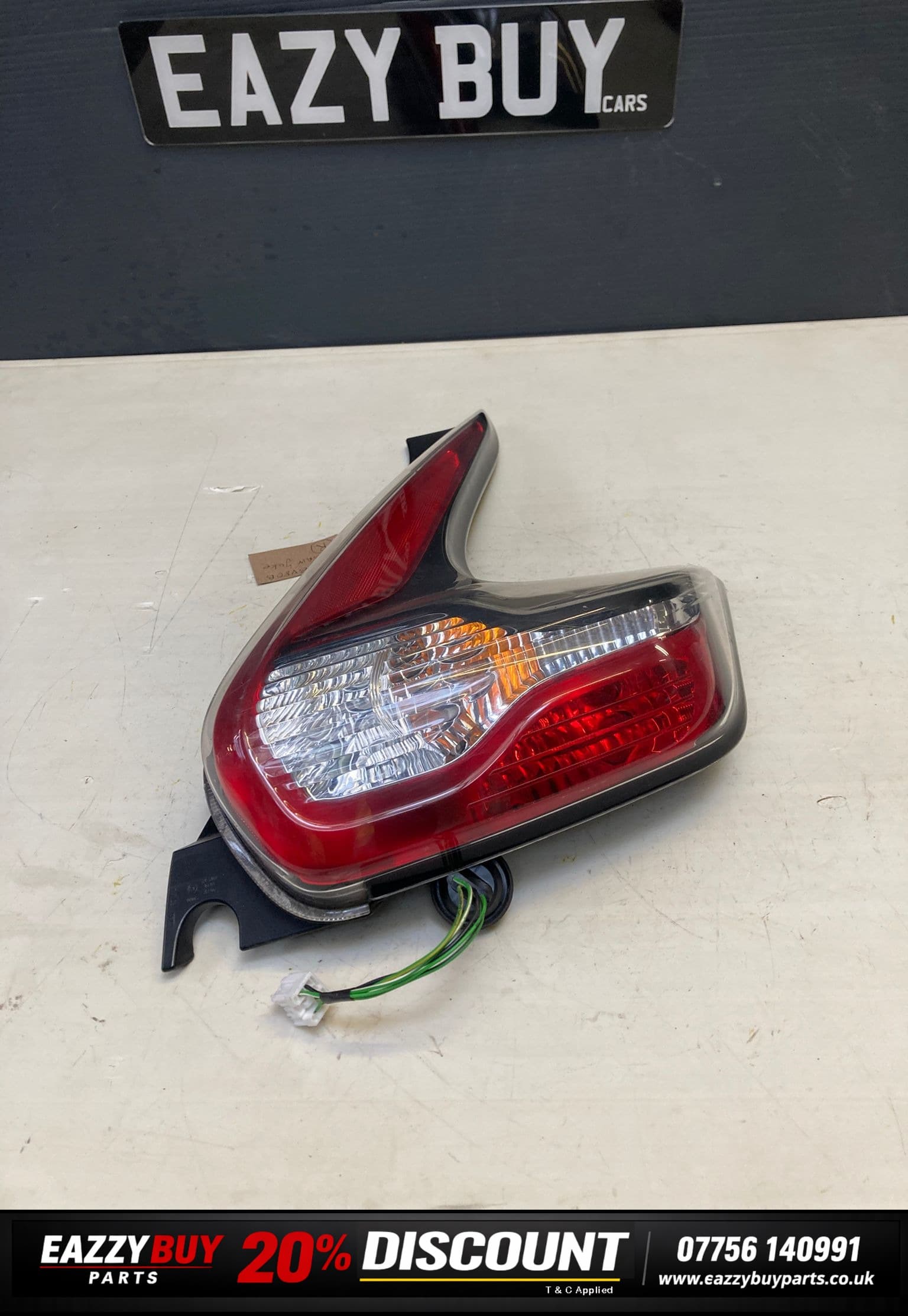Nissan Juke MK1 F15 2014-2019 Rear Right Tail Light 26550BV80B