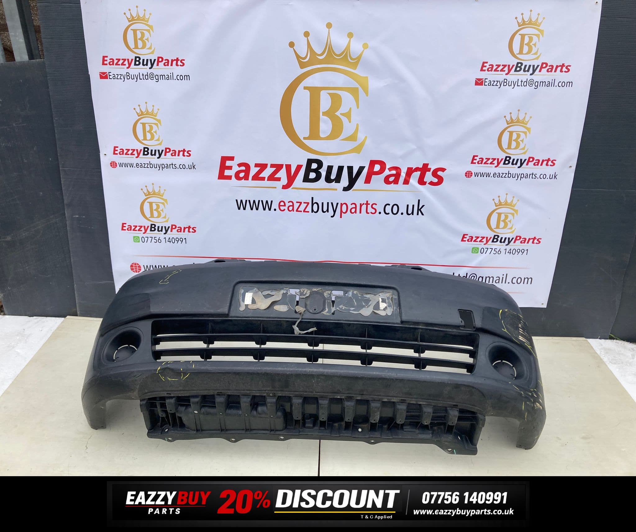 NISSAN VANETTE 2011 - 2015 FRONT BUMPER GENUINE SLIGHT DAMAGE 620223LG0A