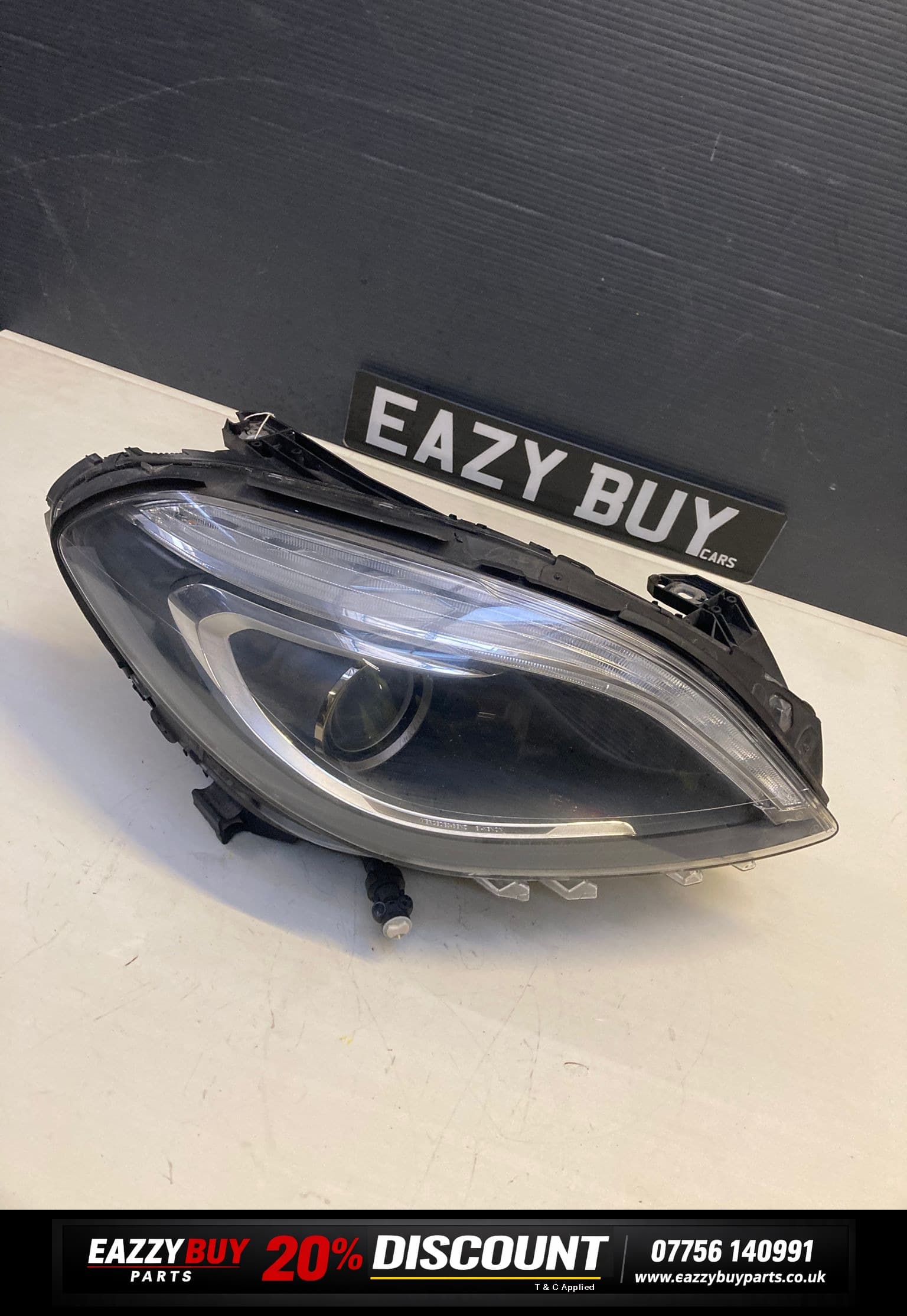 Mercedes B Class W246 2011-2015 Headlamp Right Driver Side Xenon A2468207461