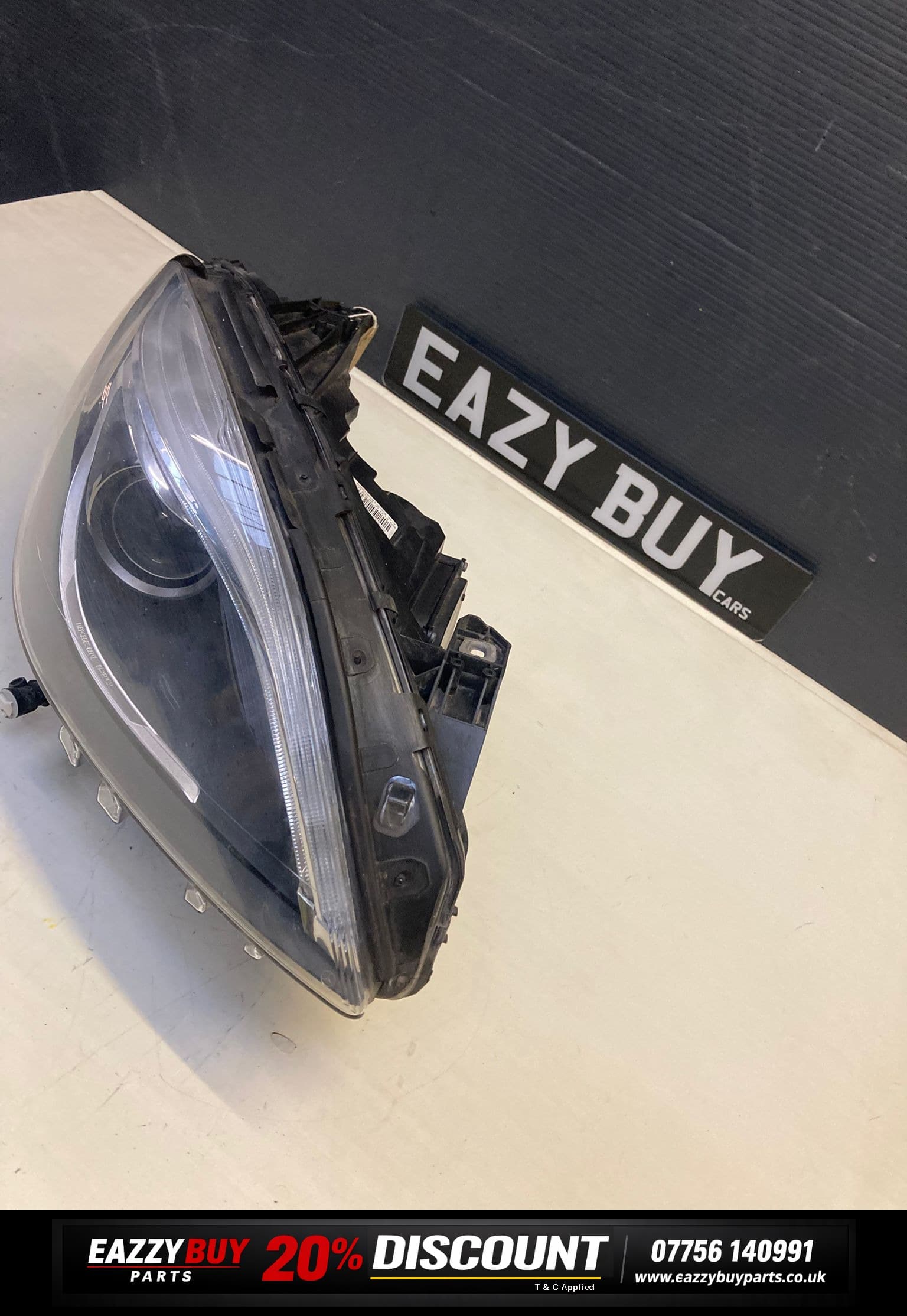 Mercedes B Class W246 2011-2015 Headlamp Right Driver Side Xenon A2468207461