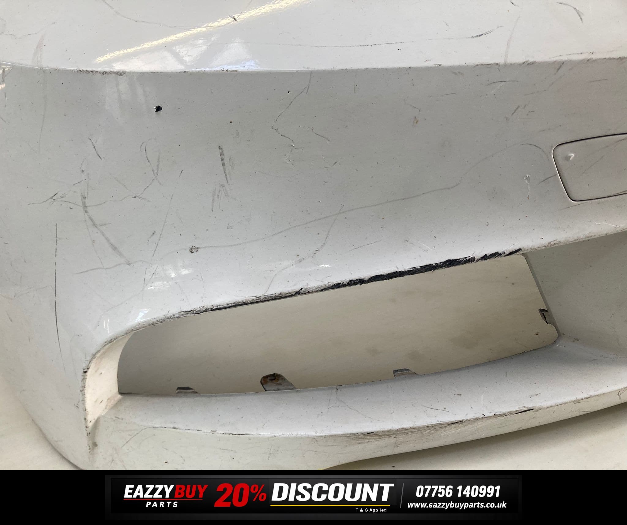 BMW 3 SERIES E90 E91 2008-2012 Front Bumper Damaged 51117891386