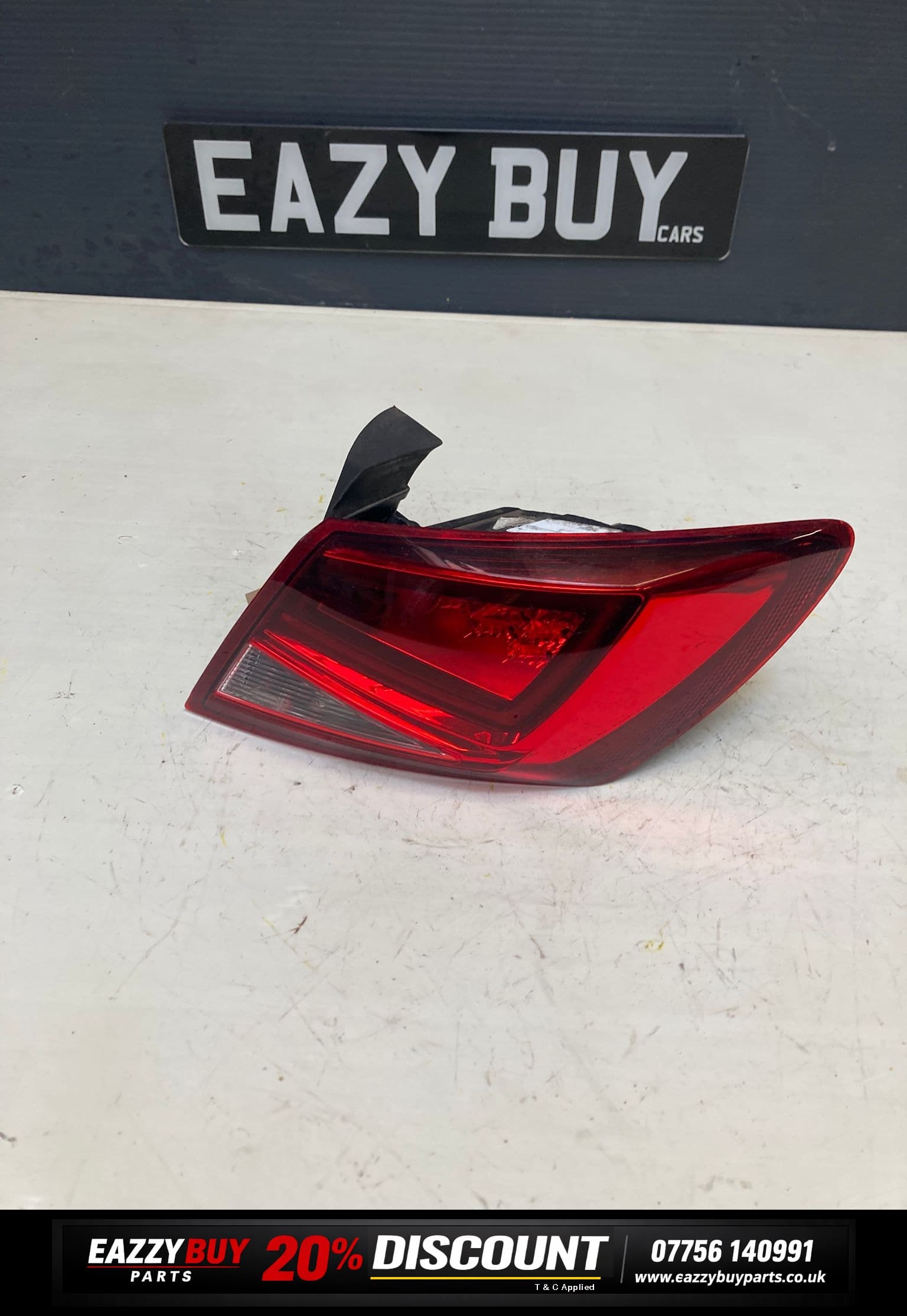 SEAT Leon MK3 Estate Driver Side Rear 2013-16 Tail Light 5f0945208c