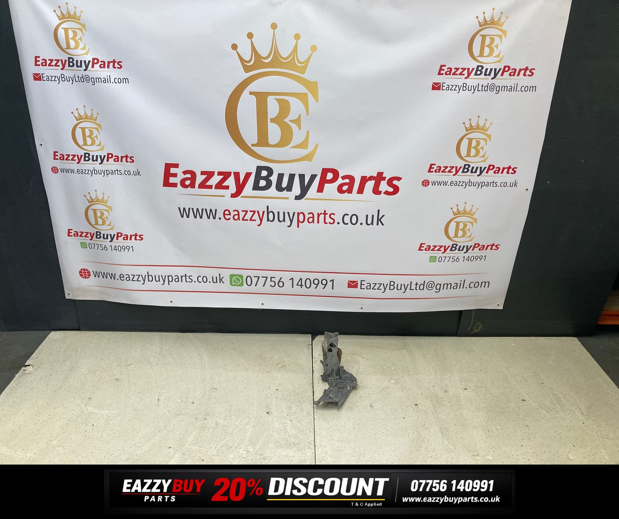 Mercedes-Benz E Class W213 2016 Radiator Support Bracket Left A2536210600