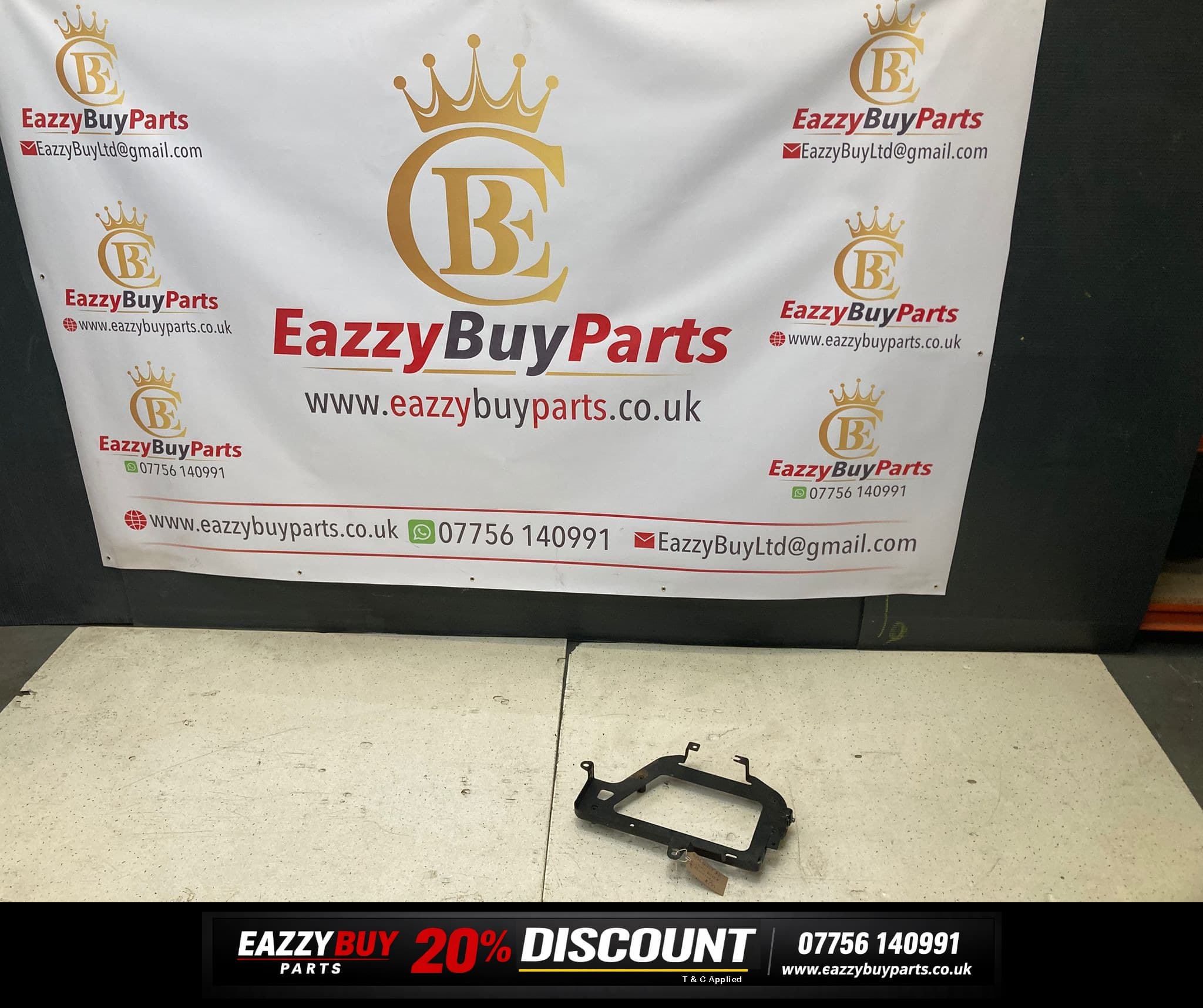 LAND ROVER Range Rover Evoque 2.0 GJ32-6K767-BB Mount Bracket Gear
