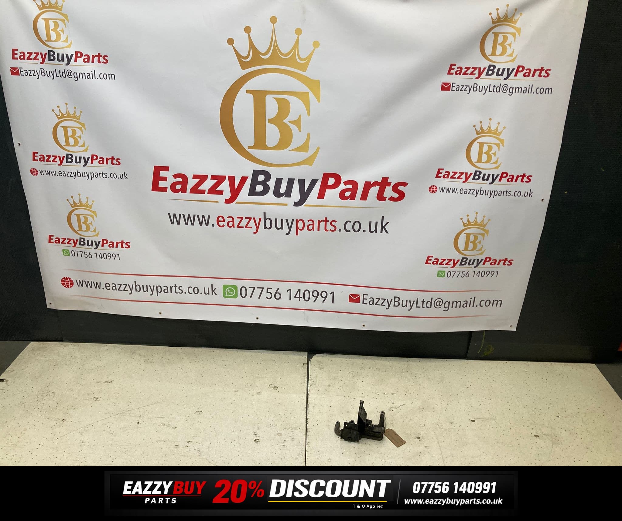 Ford Focus MK3 2011-19 Fuel Pump Mounting Bracket av6q9b470bb