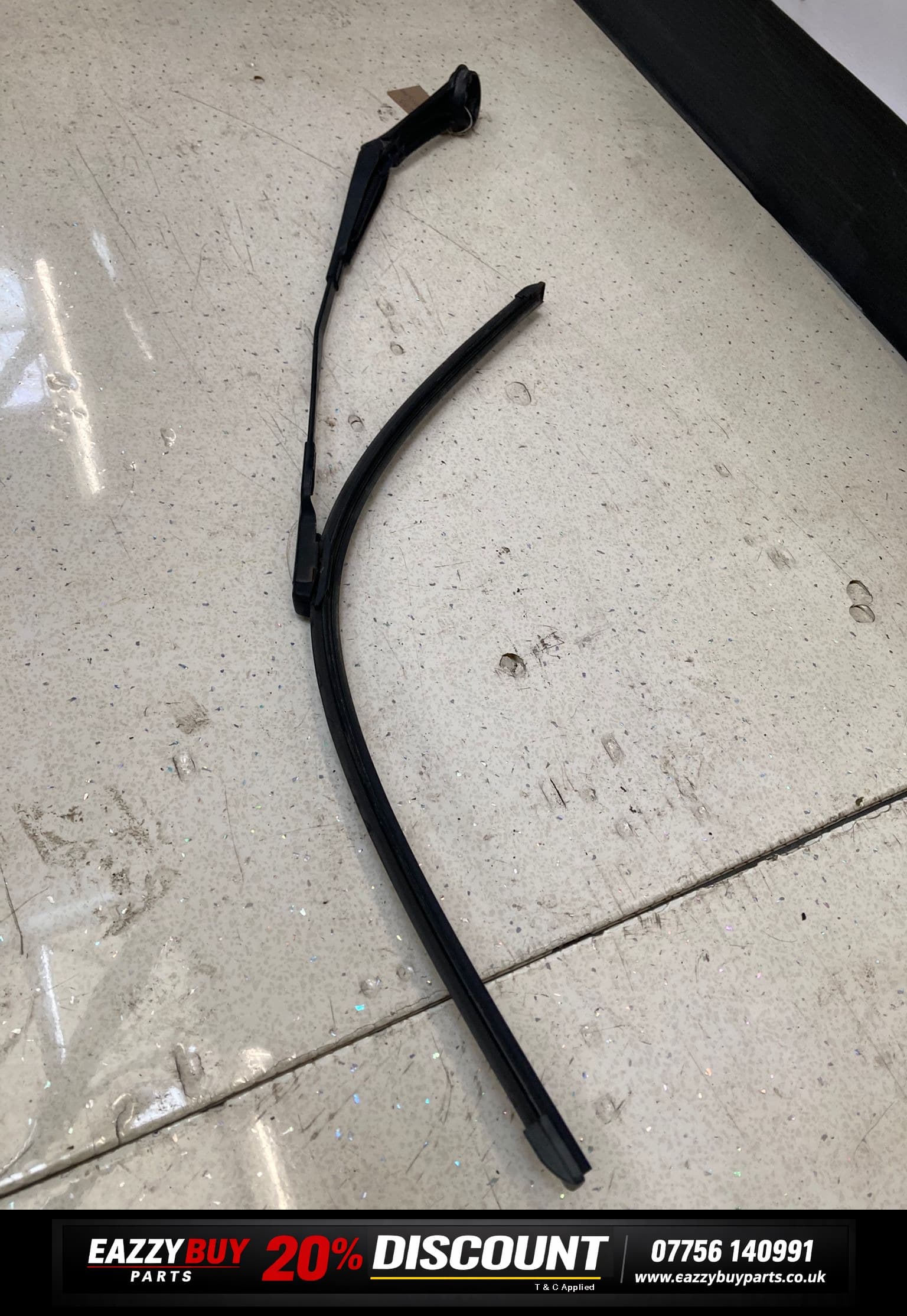 Ford Focus MK3 2011-2018 Driver Side Front Wiper Arm BM5117526BB