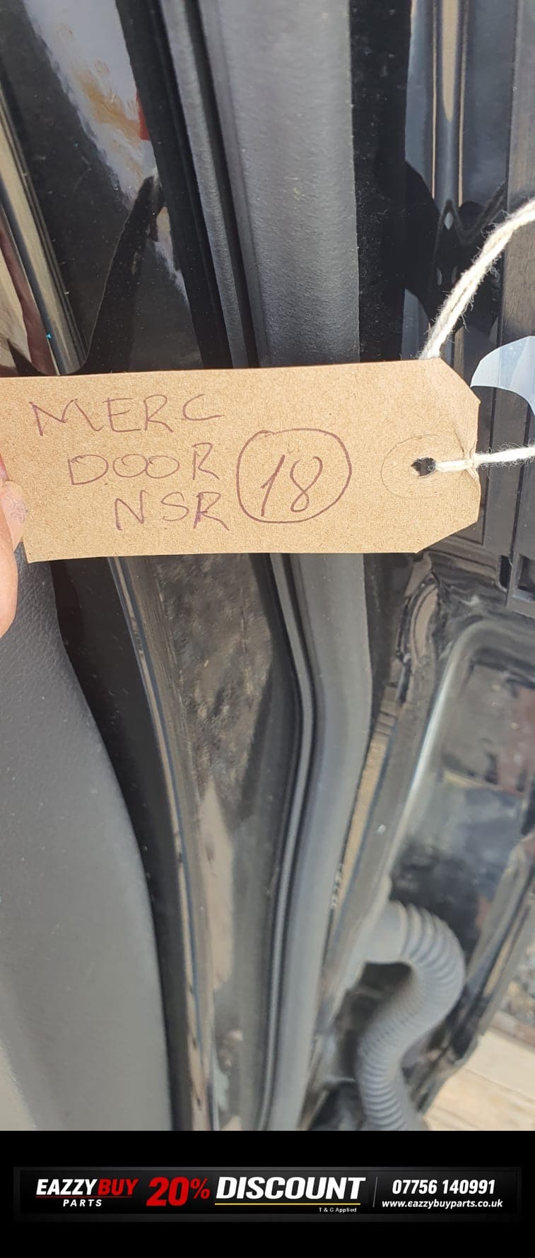 mercedes benz NSR door black