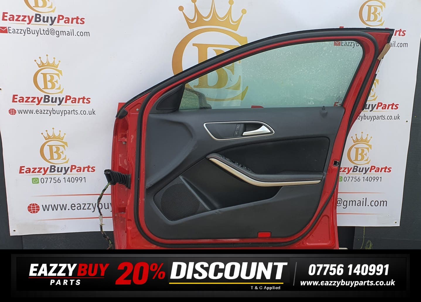 mercedes benz OSF door red