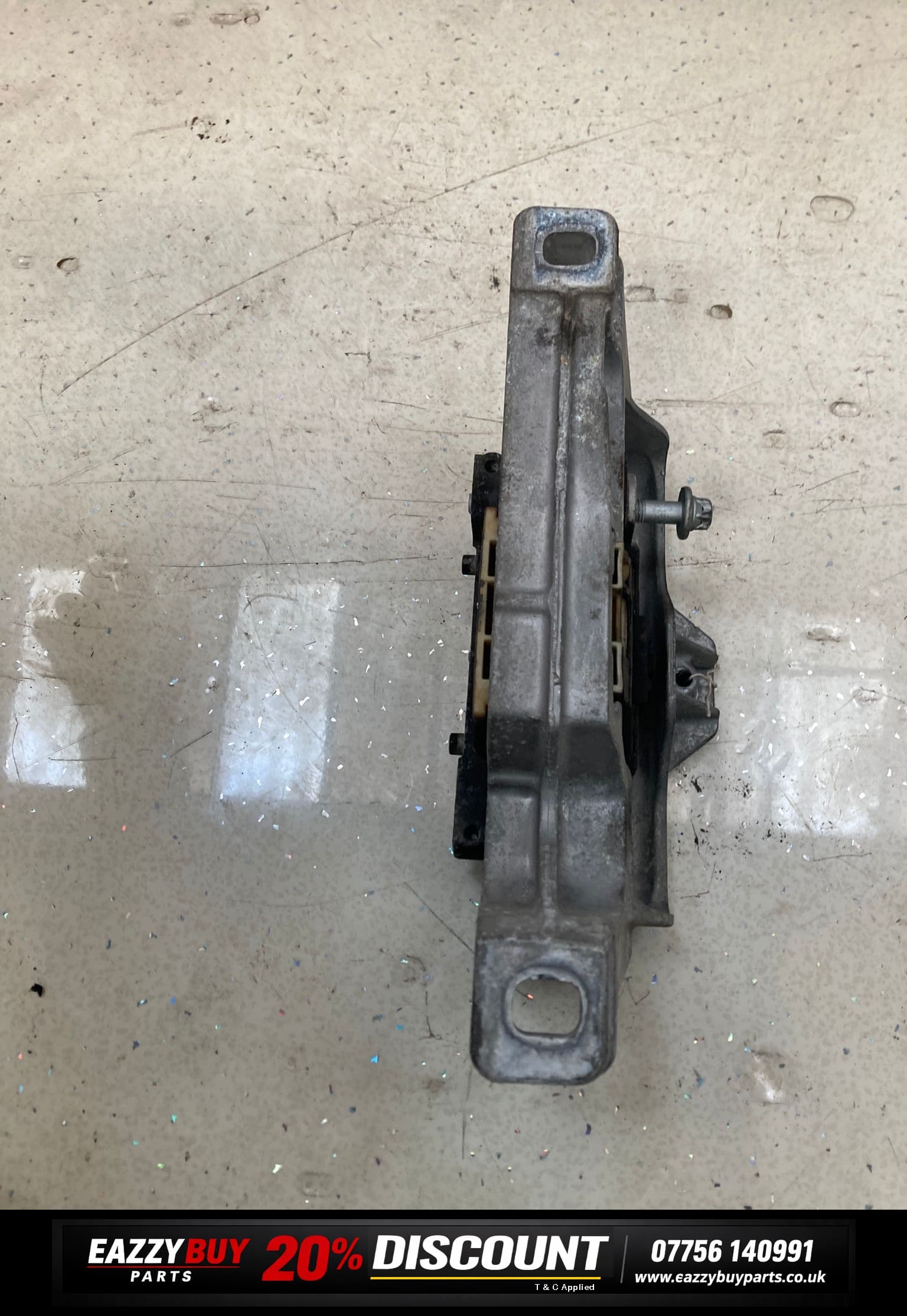 Mercedes A Class W176 2012-2018 Engine Mount Right Driver Side A2462402617