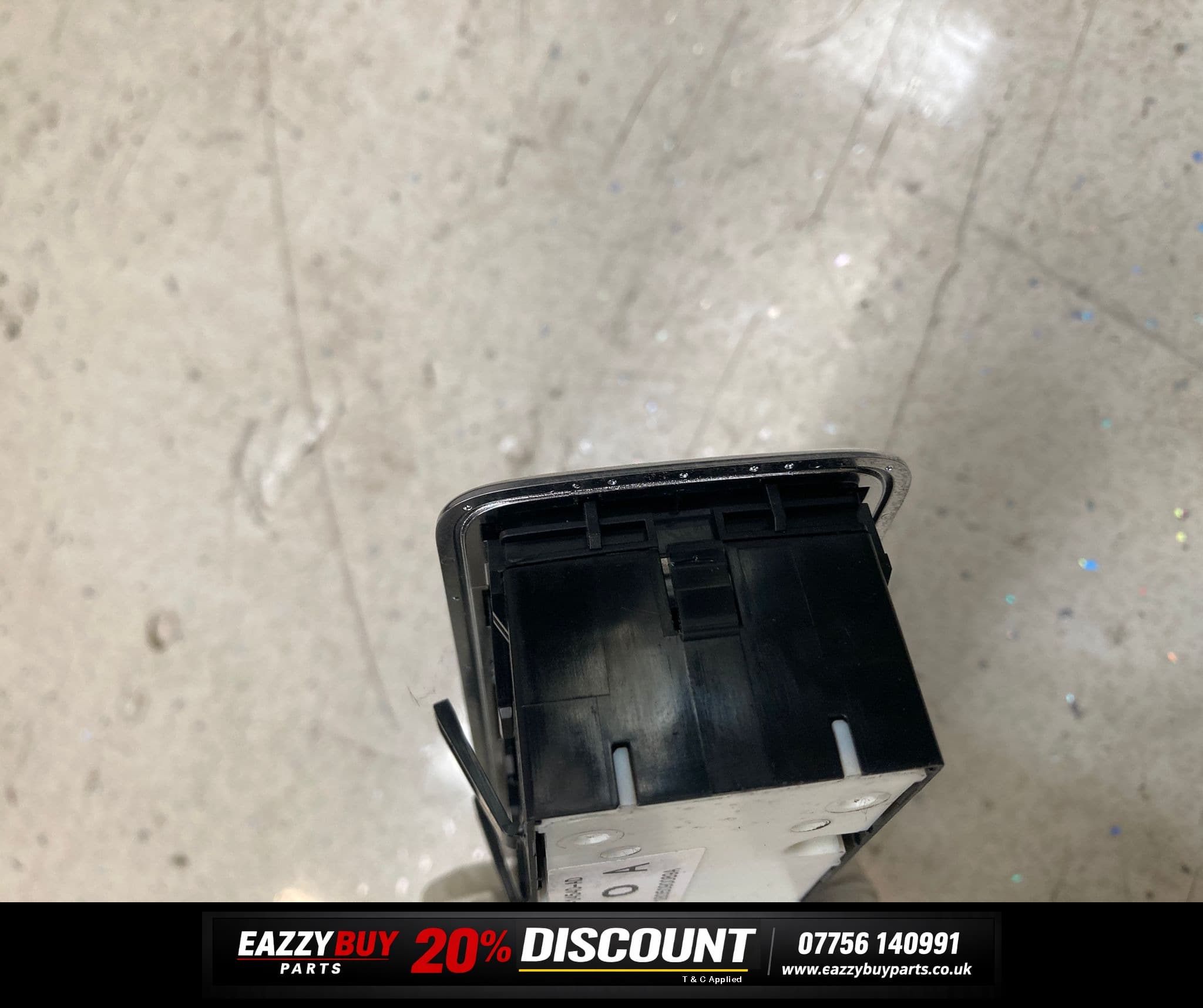 Range Rover Sport Door Side Main Glass Switch JPLA14540AD