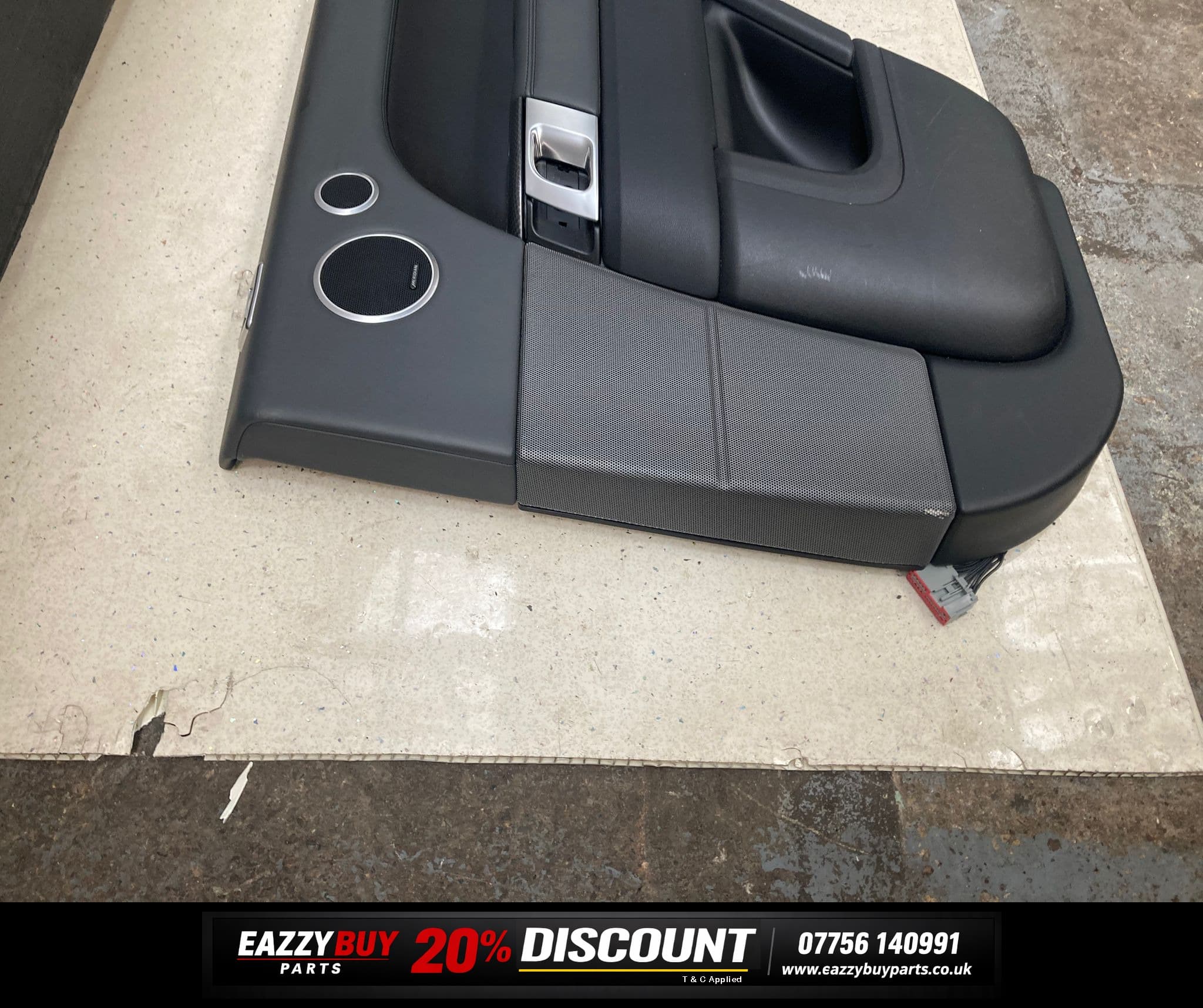 Range Rover Sport L494 Driver Side 13-22 Rear Right Door Card Panel