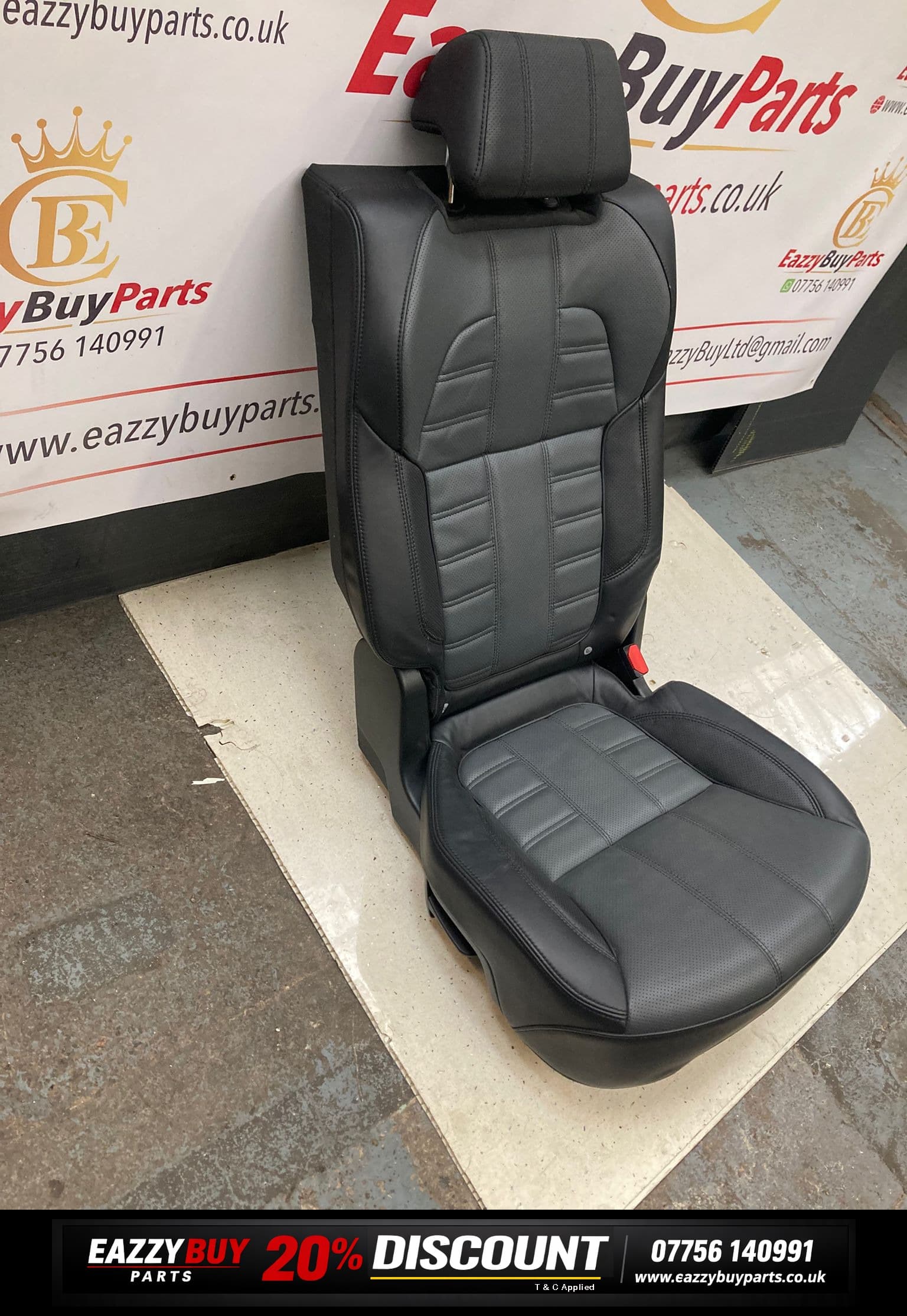 Range Rover Sport L494 2013-2022 Rear Leather Seat Right Side CK52613A10