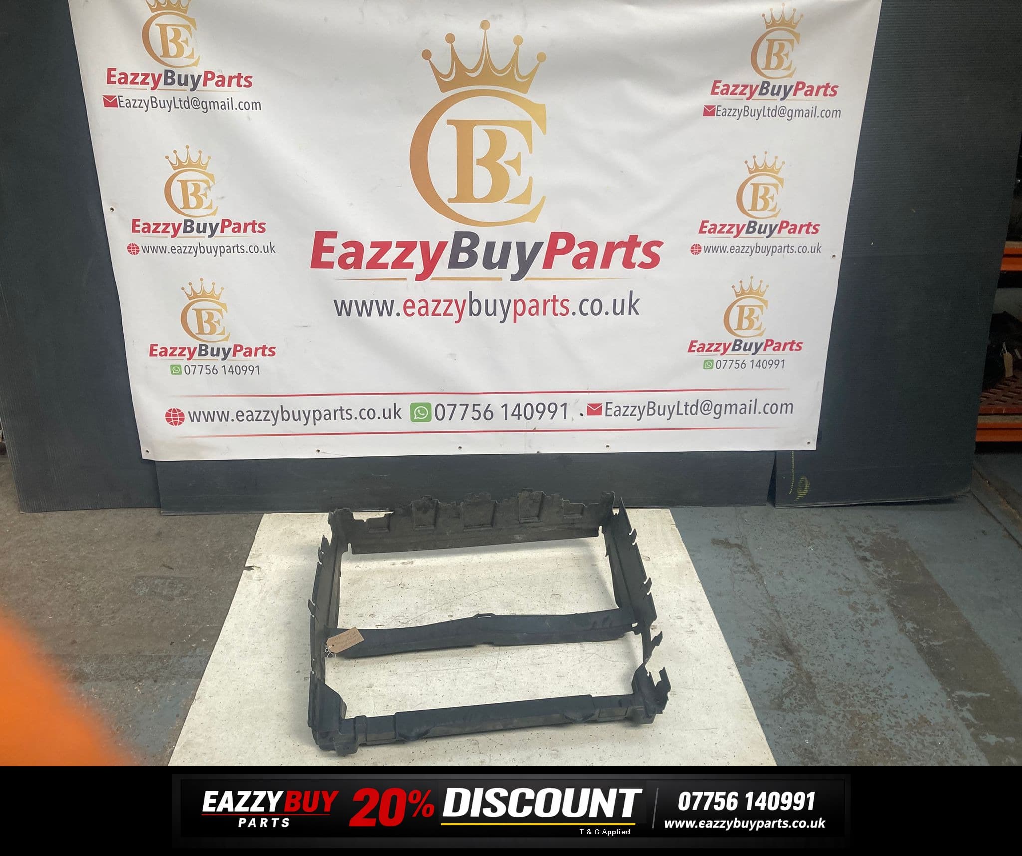 Range Rover Sport L494 2013-2017 Radiator Air Duct Trim FPLA8C464A