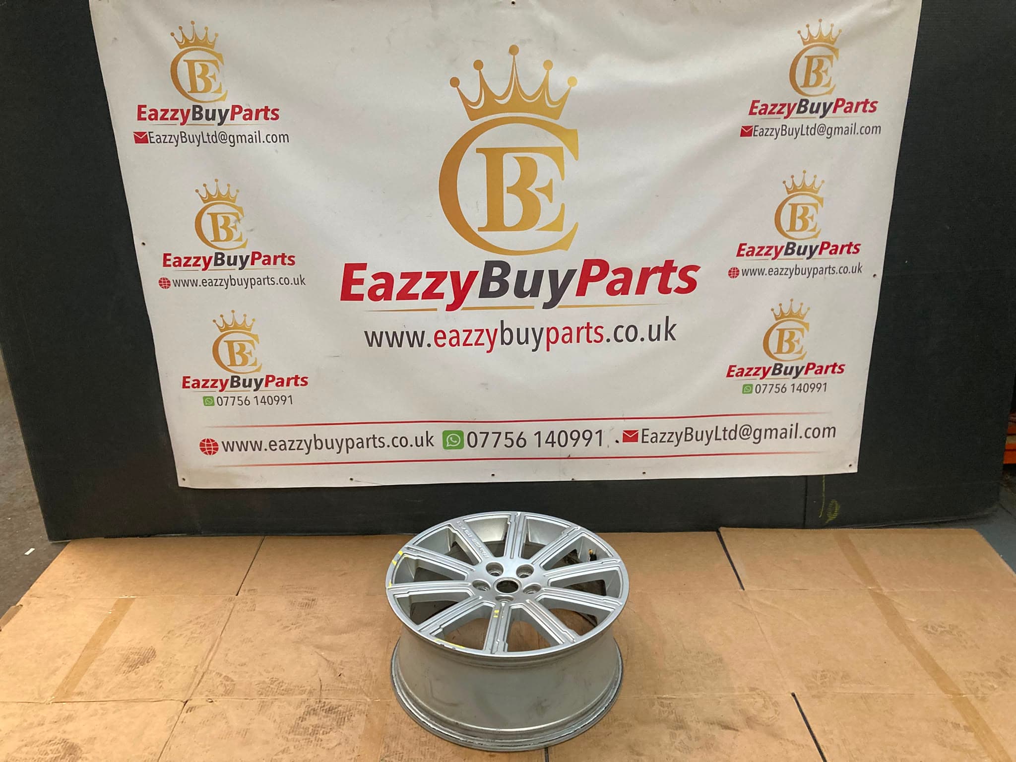 LAND ROVER RANGE VOGUE ALLOY WHEELS NO TYRE AH421007ABW