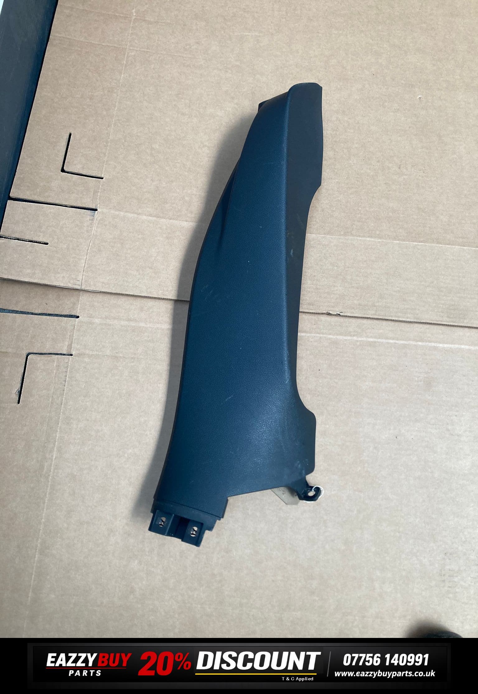 VW Golf MK7.5 13-19 Right Rear Lower C Pillar Trim 5G6867766E