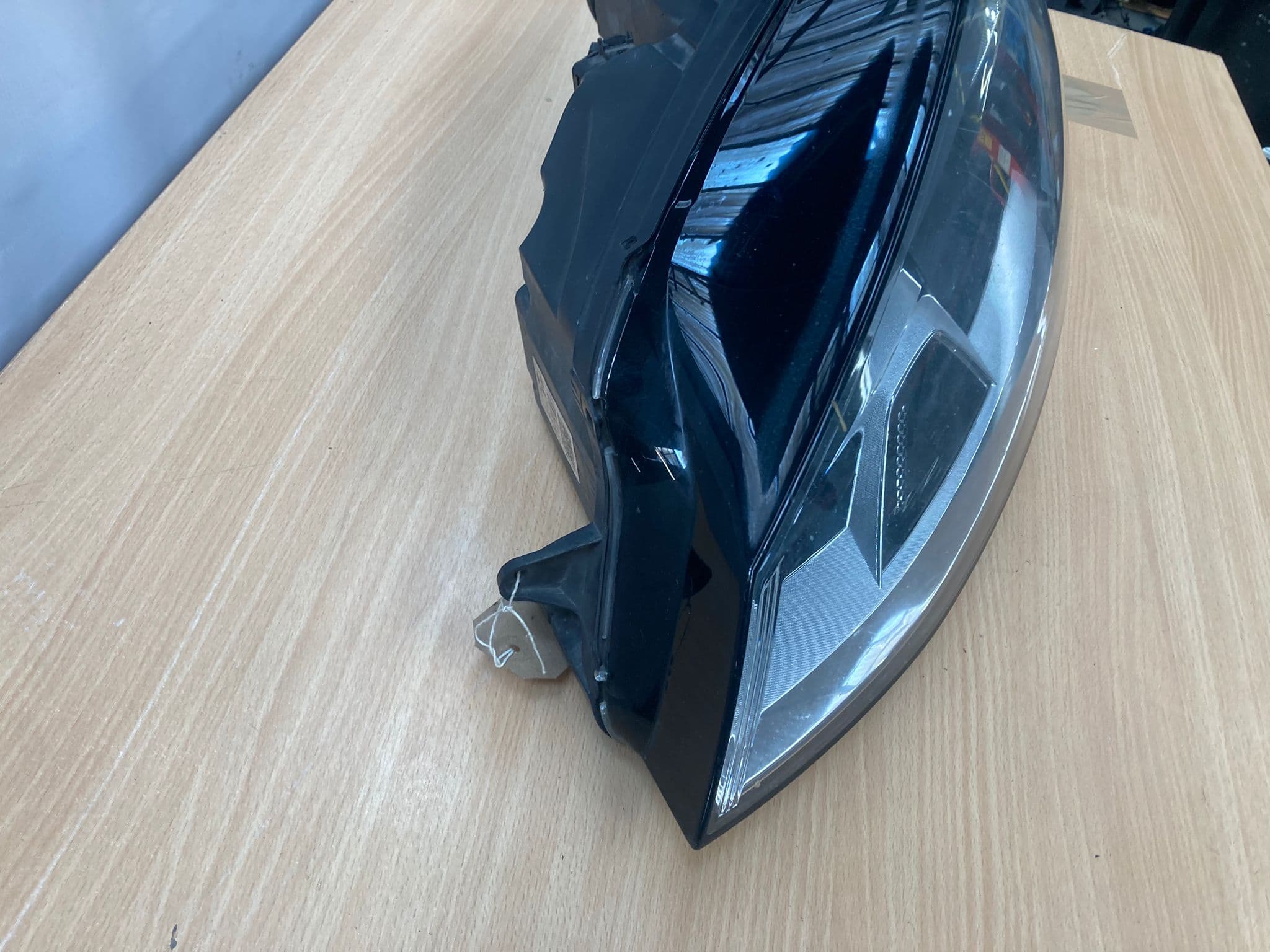 VW Golf Mk7.5 Hatchback 13-16 Halogen Headlight Passenger Side 5g2 941 005