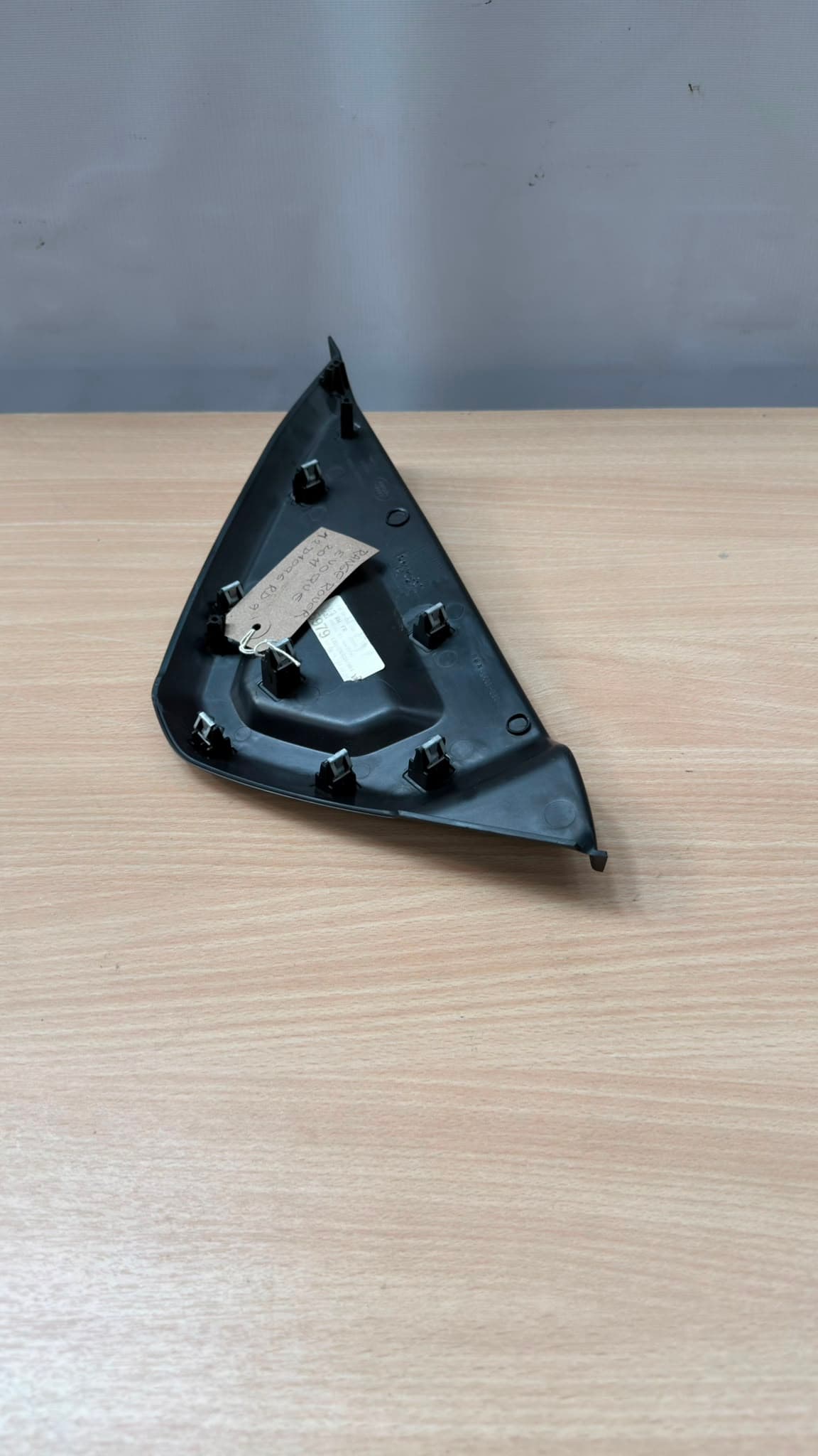 LAND ROVER RANGE EVOQUE moulding 2.2 D 2011 201173 12D1096RD9