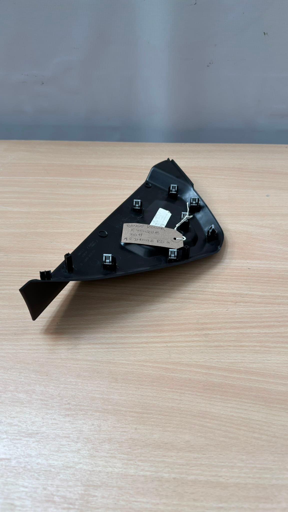 LAND ROVER RANGE EVOQUE moulding 2.2 D 2011 201173 12D1096RD9