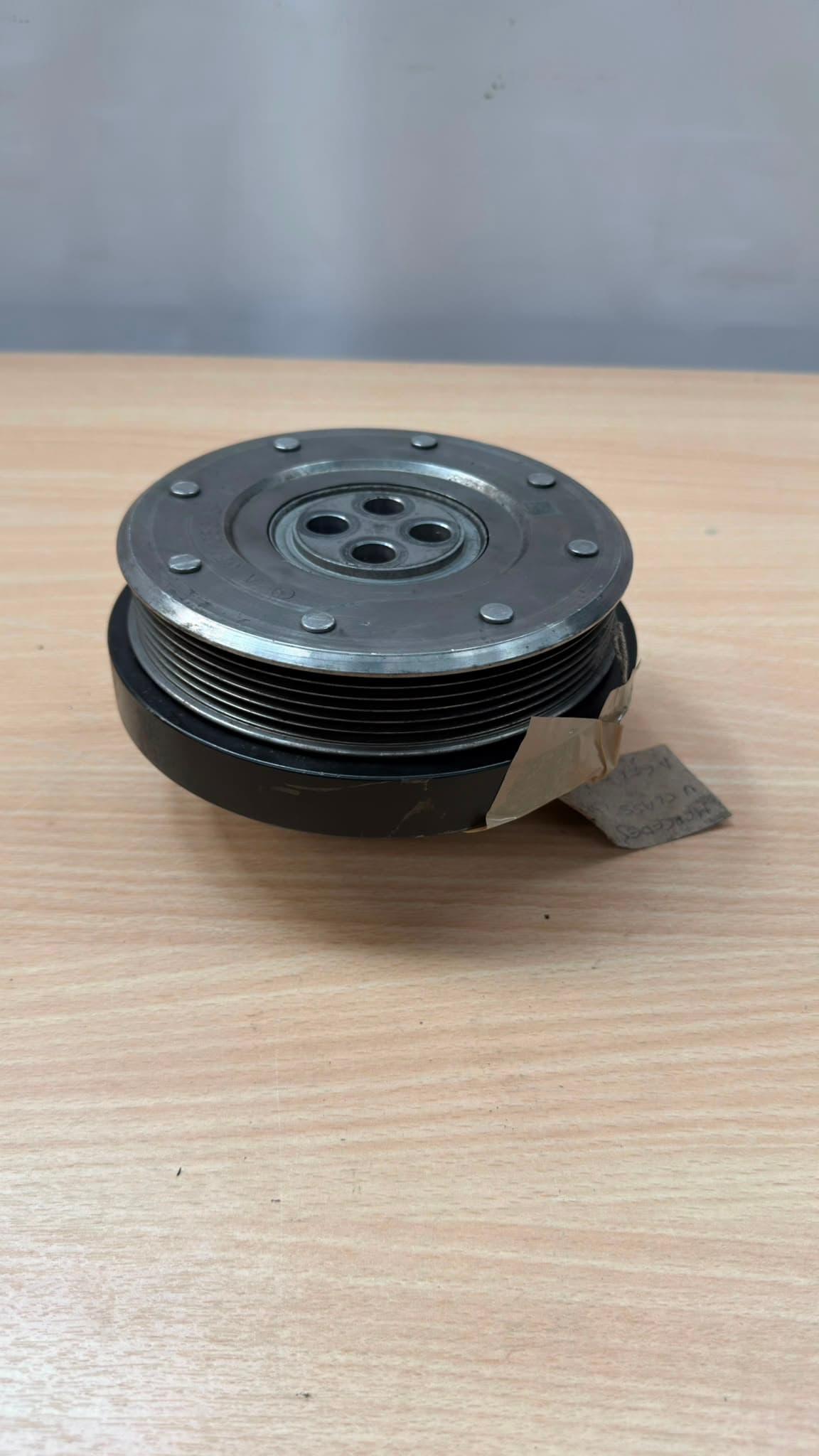Mercedes-Benz GLE W166 2018 Pulley A6510352912