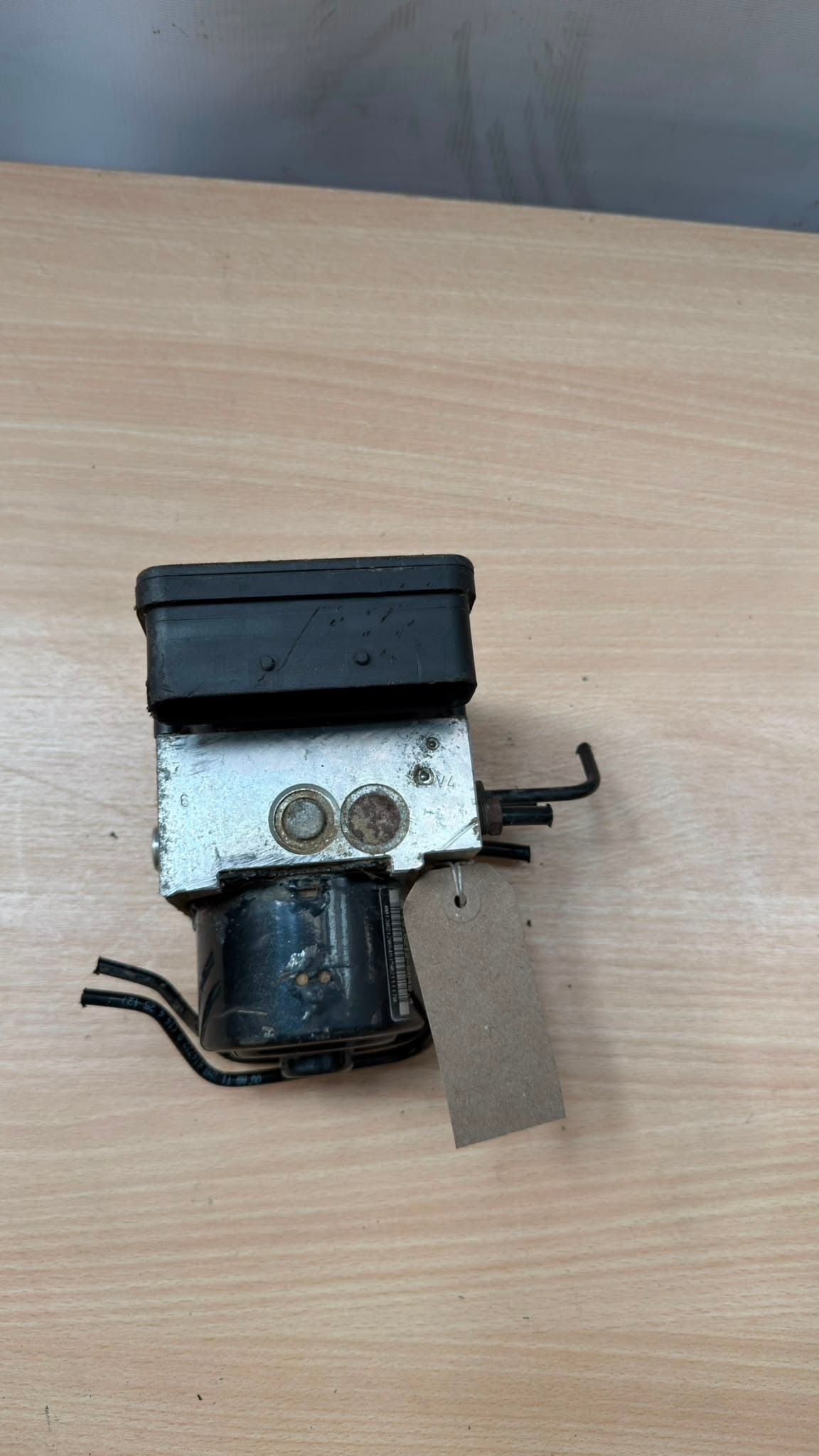 VOLKSWAGEN AMAROK 2014 ABS PUMP. 2H0 907 379 L, 2H0 614 517 G