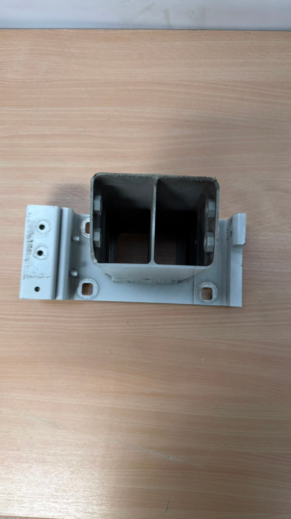 Land Rover Discovery 5 L462 16-20 Front Crash Bar Bracket CPLA103A32AD