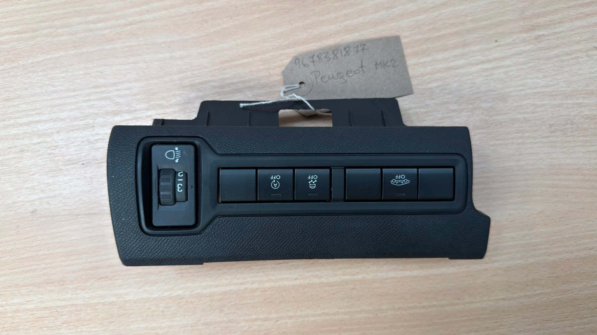 Peugeot 308 MK2 13-20 Headlight Switch 9678381877