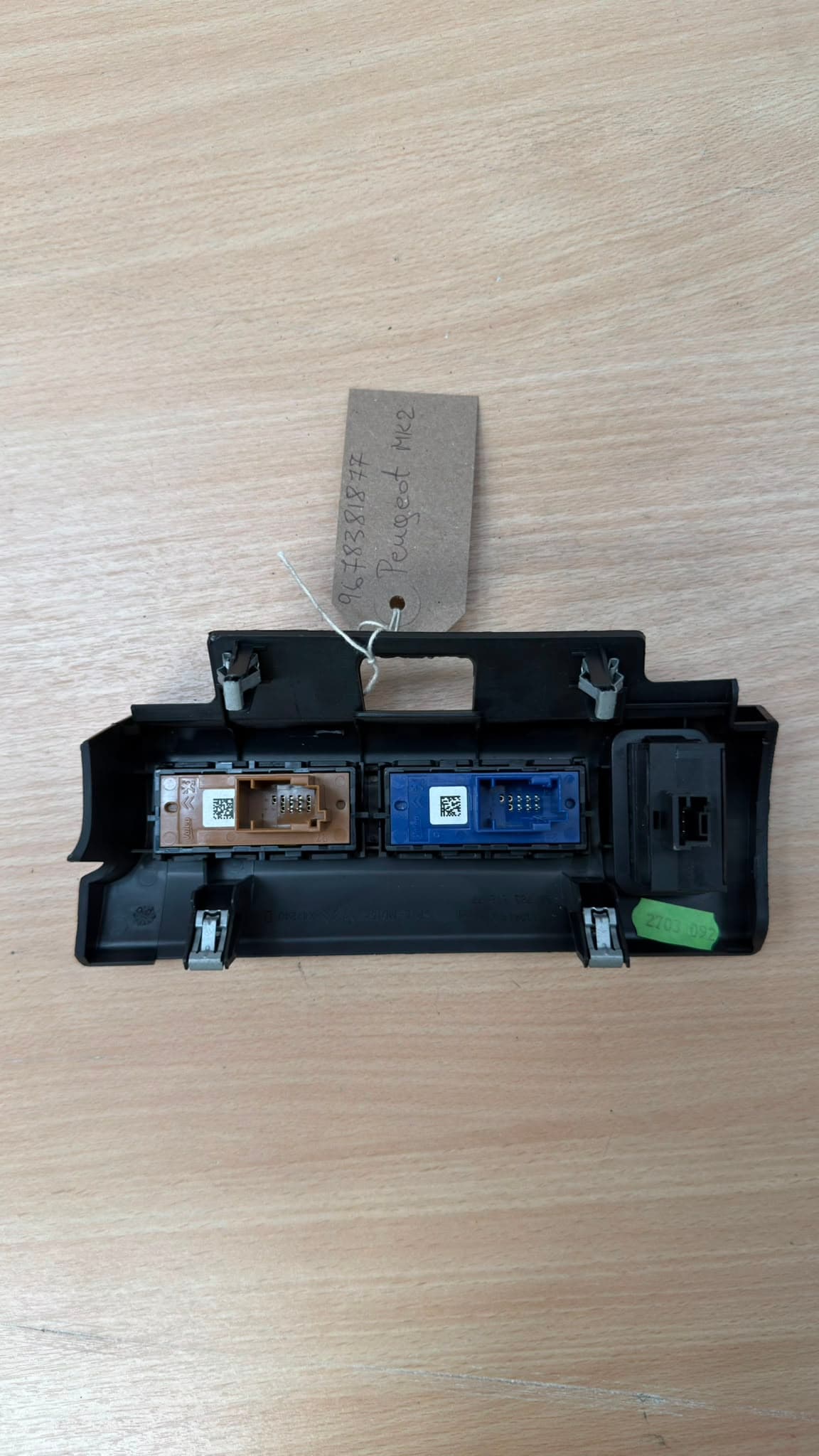 Peugeot 308 MK2 13-20 Headlight Switch 9678381877