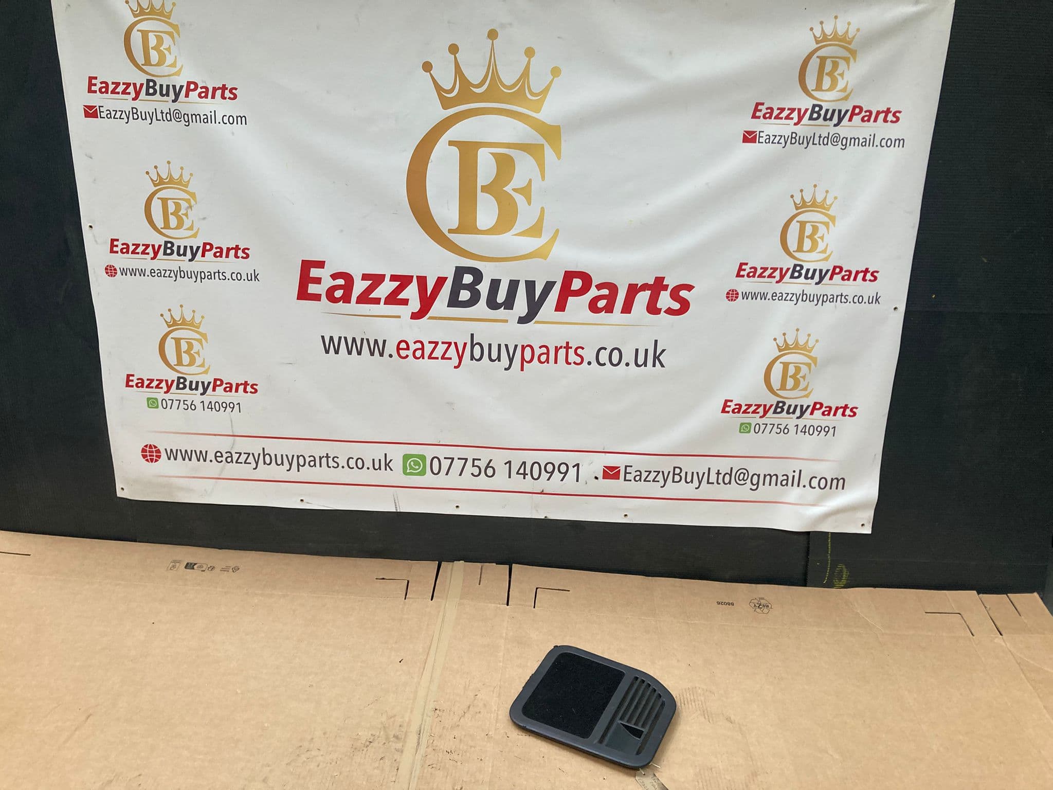Range Rover Evoque L538 12-18 Boot Fuse Cover Trim EJ3214K016CB