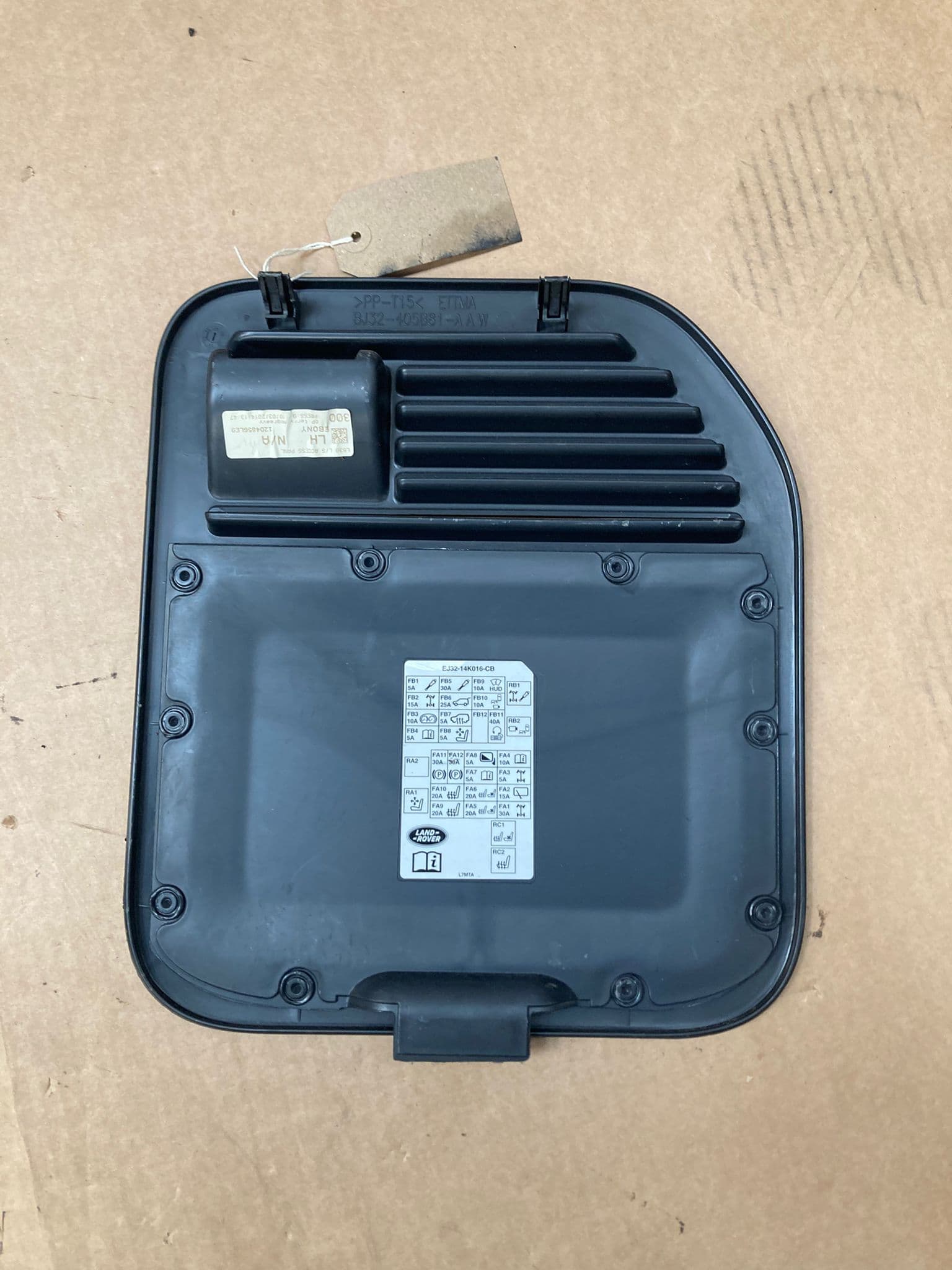Range Rover Evoque L538 12-18 Boot Fuse Cover Trim EJ3214K016CB