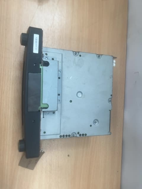 SKODA OCTAVIA MK2 Facelift 2009-2012 CD Player Stereo Radio Head Unit 1Z0035156F