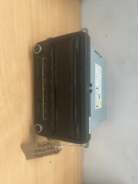 Volkswagen Polo MK5 Facelift 2009-2014 Radio CD Player Head Unit 5M0035186L
