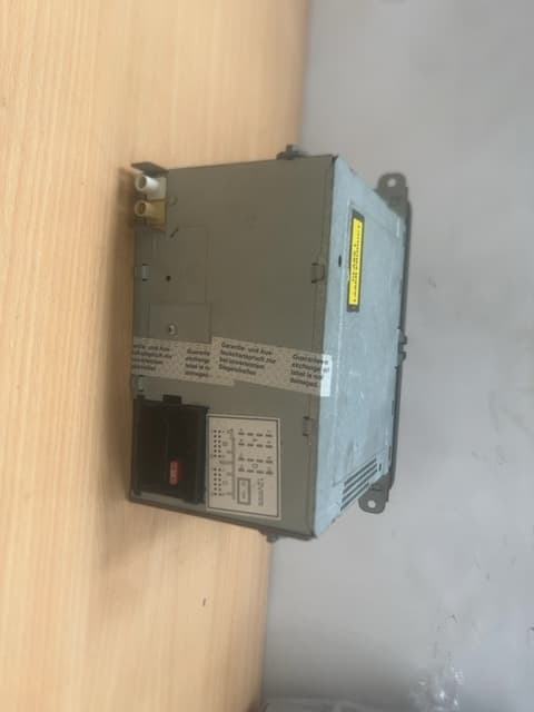 Volkswagen Golf MK5 2008-2009 RCD300 MP3 Radio CD Player 1K0035186AF