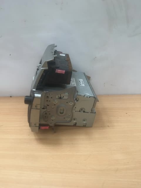 Toyota Yaris MK2 2006-2011 Stereo Radio CD Player Head Unit 861200D211