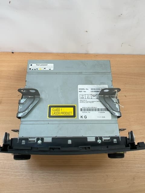 HONDA CR-V MK3 06- Stereo Radio CD Player Control Unit Panasonic 39100swag102