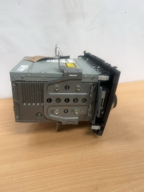 HONDA CR-V MK3 06- Stereo Radio CD Player Control Unit Panasonic 39100swag102