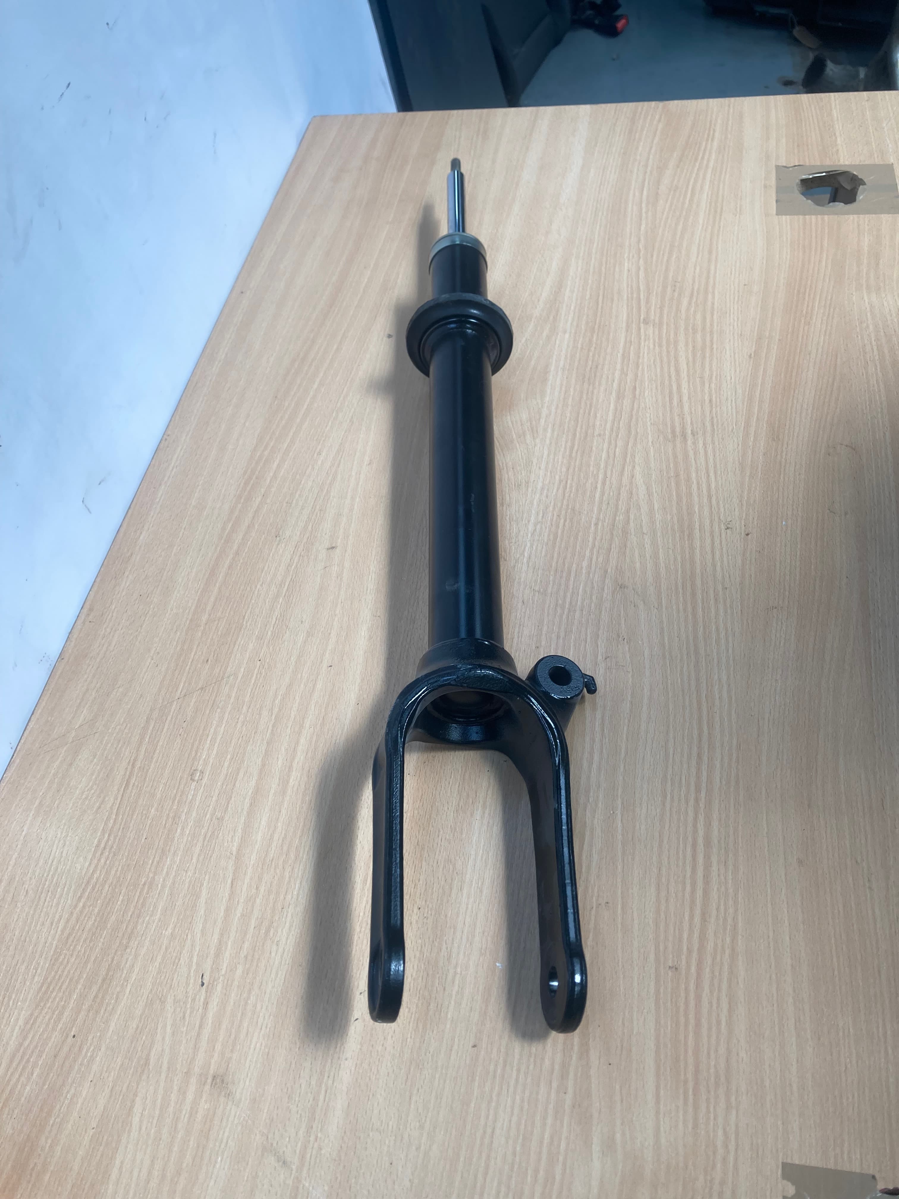 Mercedes-Benz ML W164 2008-2009 Front shock absorber with spring 315526