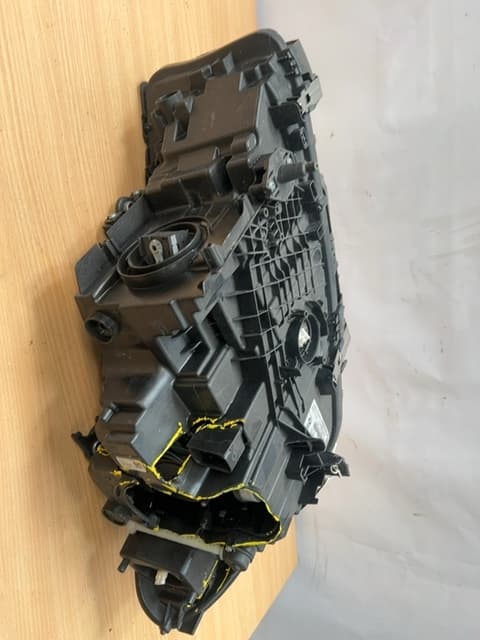 BMW G30 2017-2020 LED Adaptive Front Left 743921101