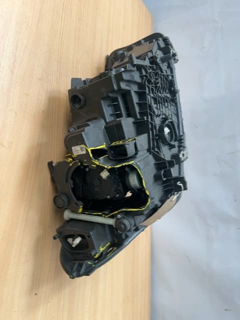 BMW G30 2017-2020 LED Adaptive Front Left 743921101