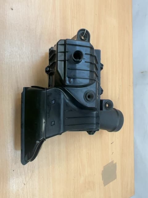 Volkswagen Golf MK8 MK7.5 2020-2024 Air Filter Box 5Q0129601BB