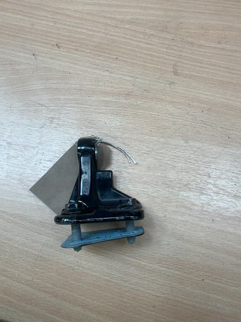 Mercedes-Benz CLA C117 Coupe Driver Side Front Door Hinge A046572