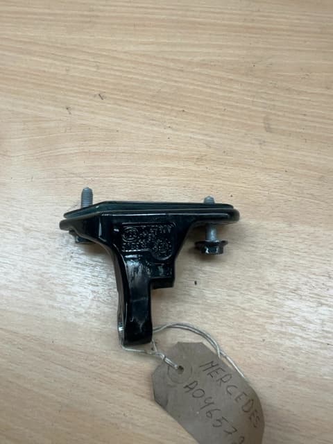 Mercedes-Benz CLA Coupe Driver Side Front C117 Rear Right Door Hinge A046572