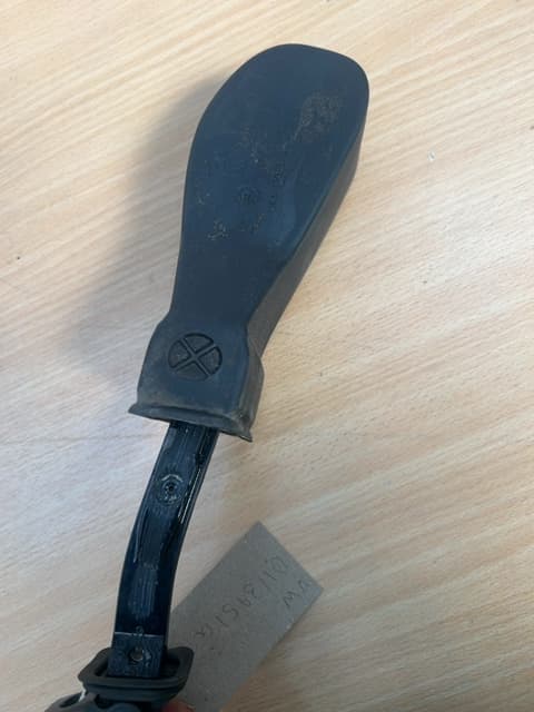 VW Golf door hinge front left 5G0837267 36695109