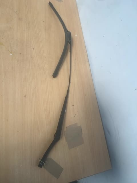 VW Tiguan MK2 R-Line 2016-2024 Passenger Front Wiper Arm 5NC955409