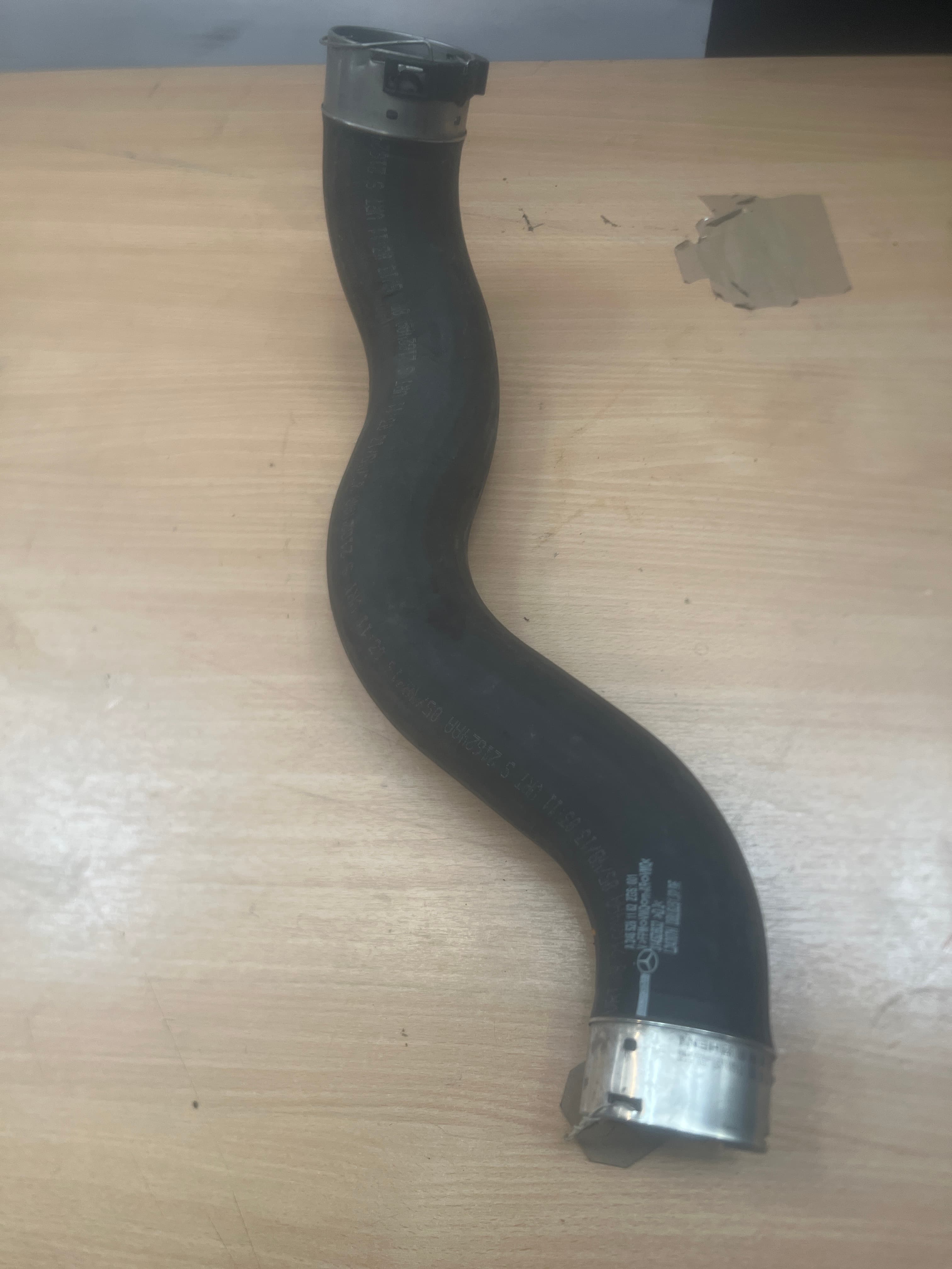 Mercedes A Class W176 2012-2018 Intercooler Pipe Hose A2465281182