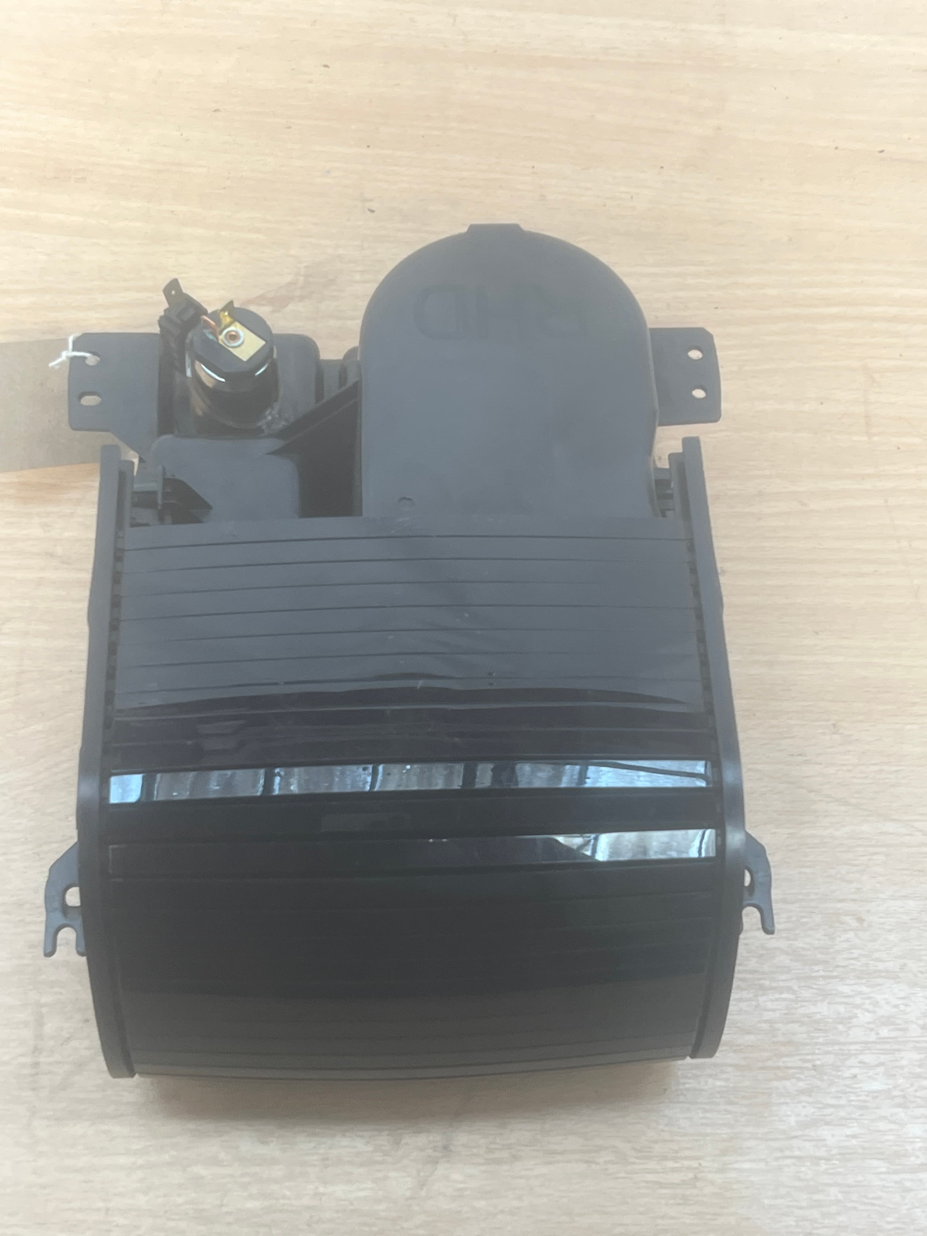 LAND ROVER RANGE ROVER EVOQUE L538 Cup Holder 08258-005 2.20 Diesel 35827899