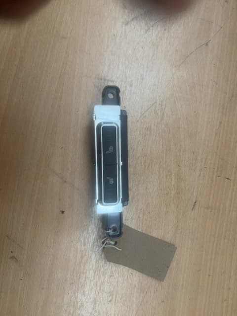 Range Rover Sport L494 2013-2018 Rear Heated Seat Control Switch DPLA14D694AB