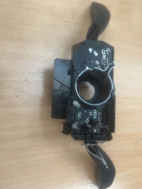 Skoda Fabia Mk2 2007-2014 Wiper turn signal stalk switch 6Q0953503EJ