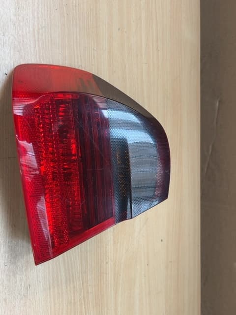 BMW 3 Series E90 Facelift Saloon 2004-2008 Passenger Side Rear Light 6937457