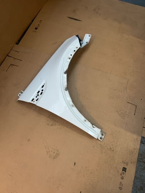 Land Rover Discovery Sport L550 Driver Side Front 2014-2019 Front Wing Right FK7