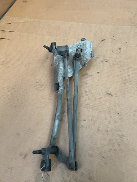 Ford Fiesta Mk7.5 13-17 Bosch Front Wiper Motor & Linkage 8A6117500BG 3397021587
